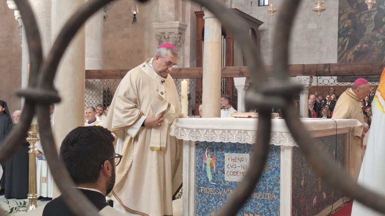 «Per intercessione del Beato chiediamo una Chiesa più umile e più forte»