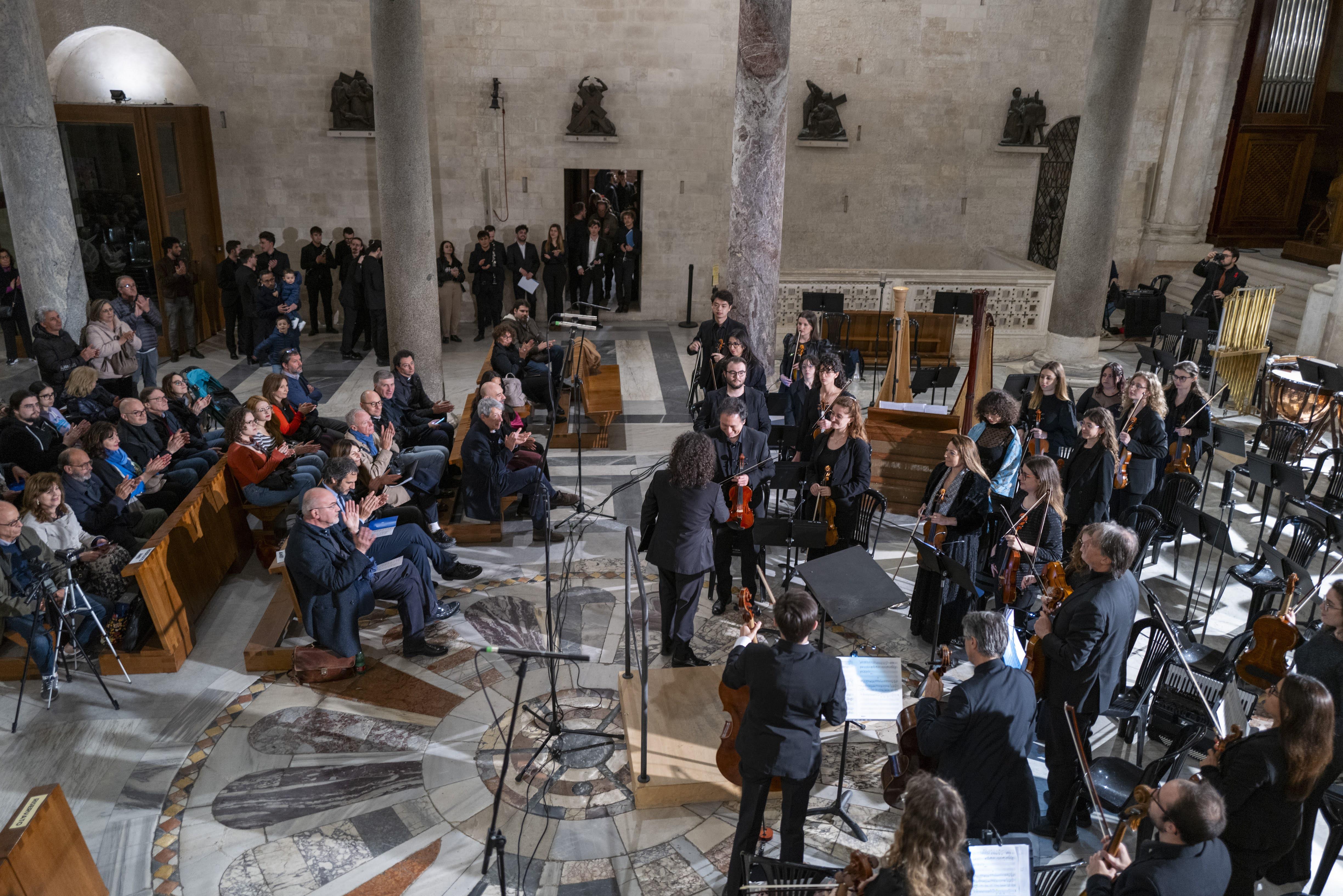 20240422 Exultet Festival 19 (Copia di NXPowerLite).jpg