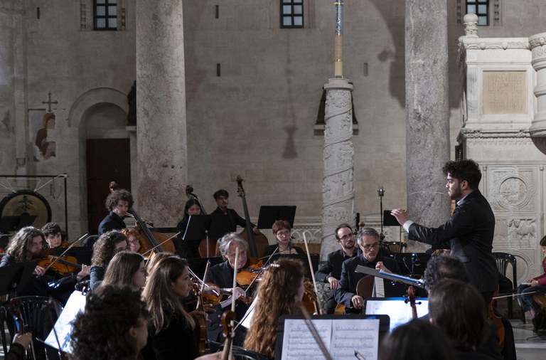 20240422 Exultet Festival 34 (Copia di NXPowerLite).jpg