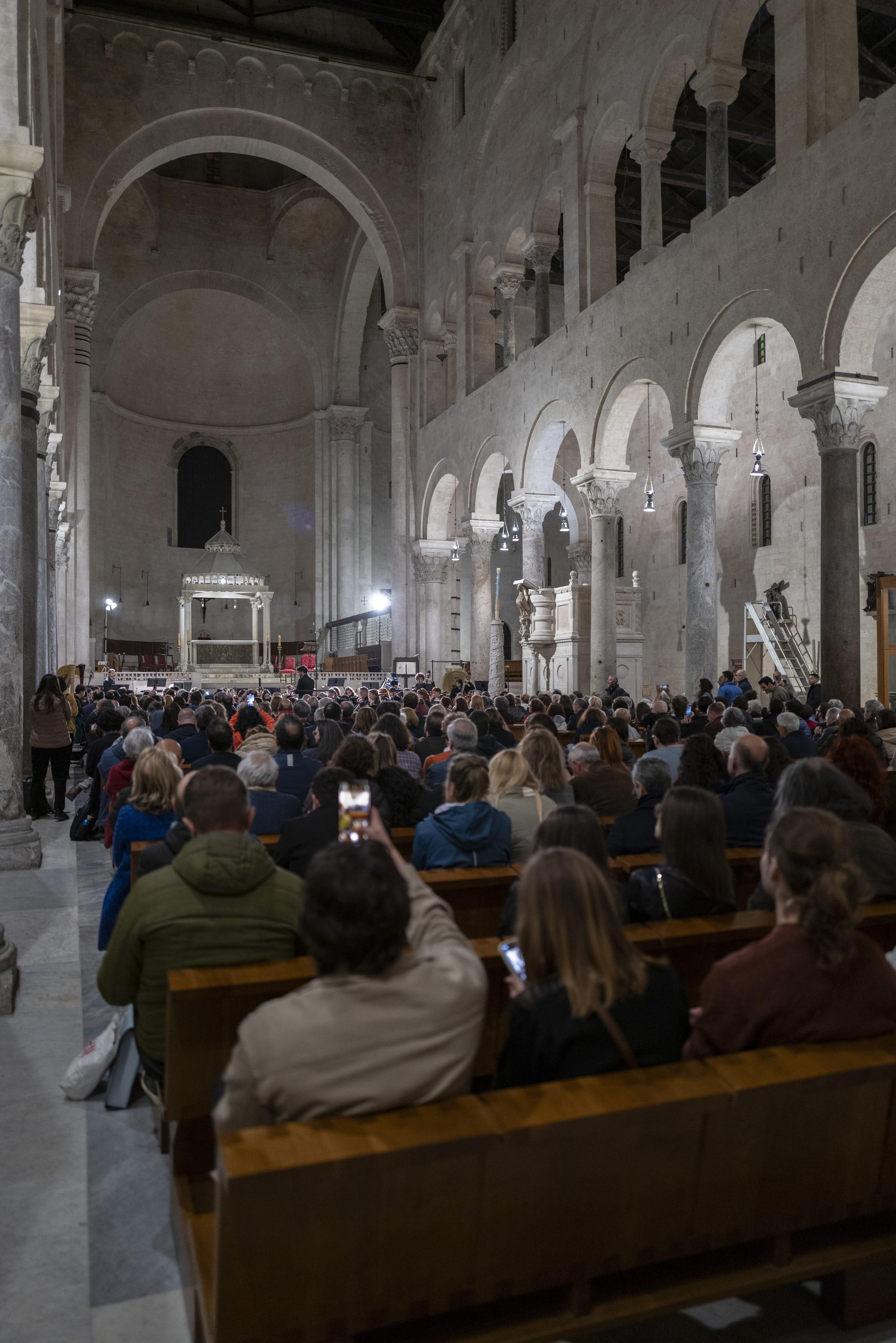 20240422 Exultet Festival 36 (Copia di NXPowerLite).jpg