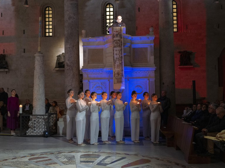 20240424 Exultet Festival 113 (Copia di NXPowerLite).jpg