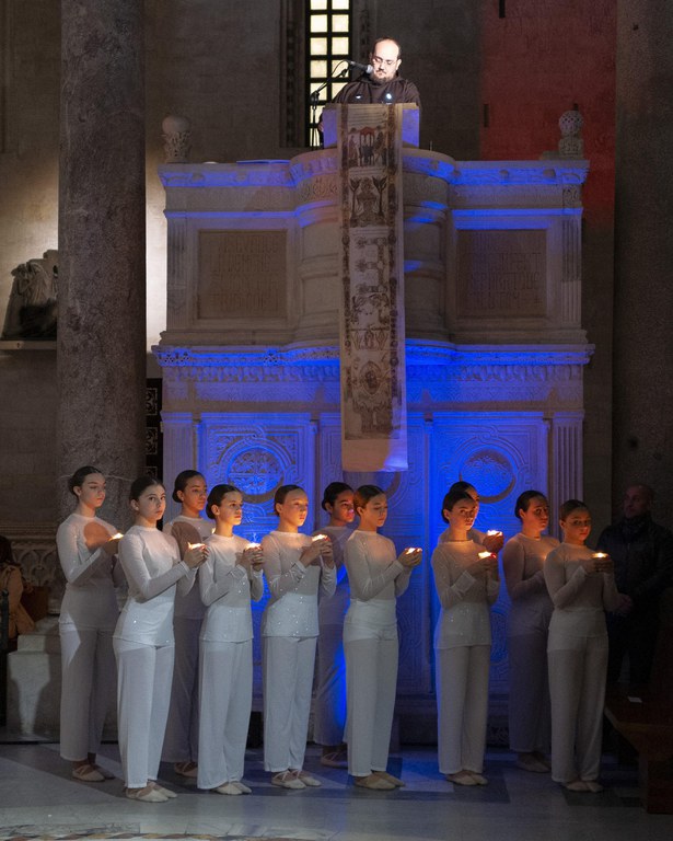 20240424 Exultet Festival 114 (Copia di NXPowerLite).jpg