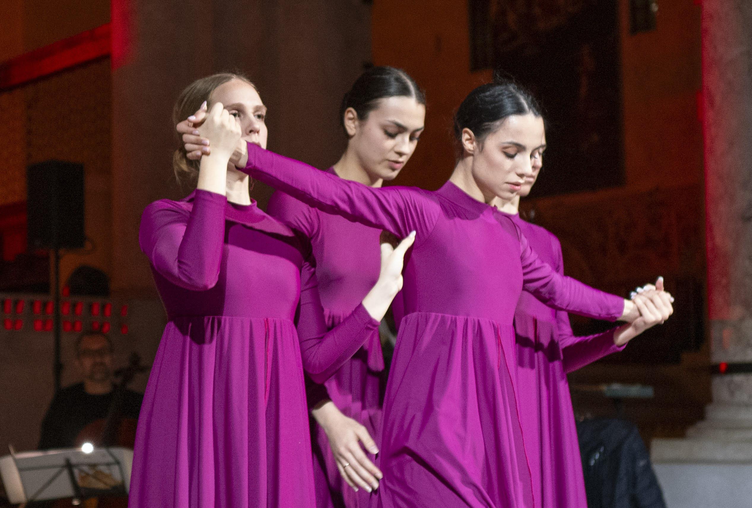 20240424 Exultet Festival 131 (Copia di NXPowerLite).jpg