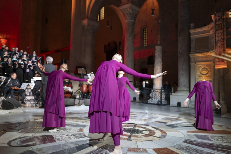 20240424 Exultet Festival 133 (Copia di NXPowerLite).jpg