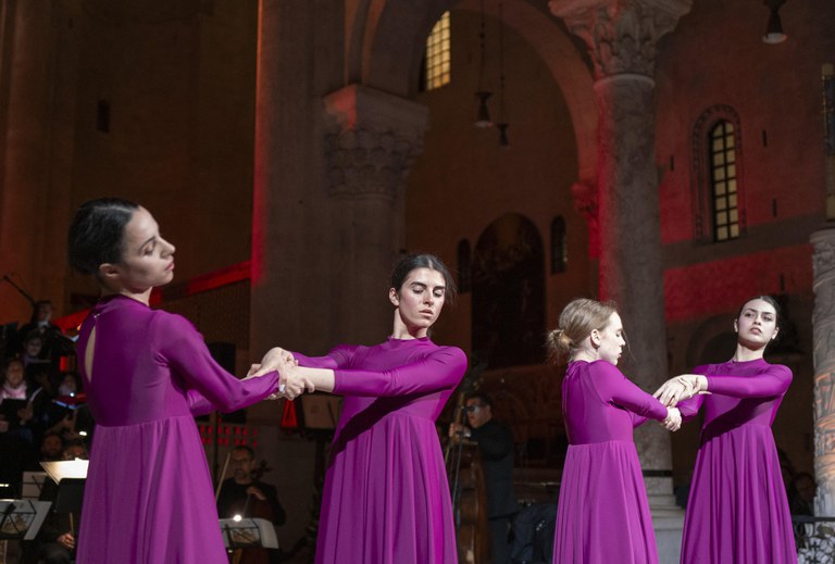 20240424 Exultet Festival 152 (Copia di NXPowerLite).jpg