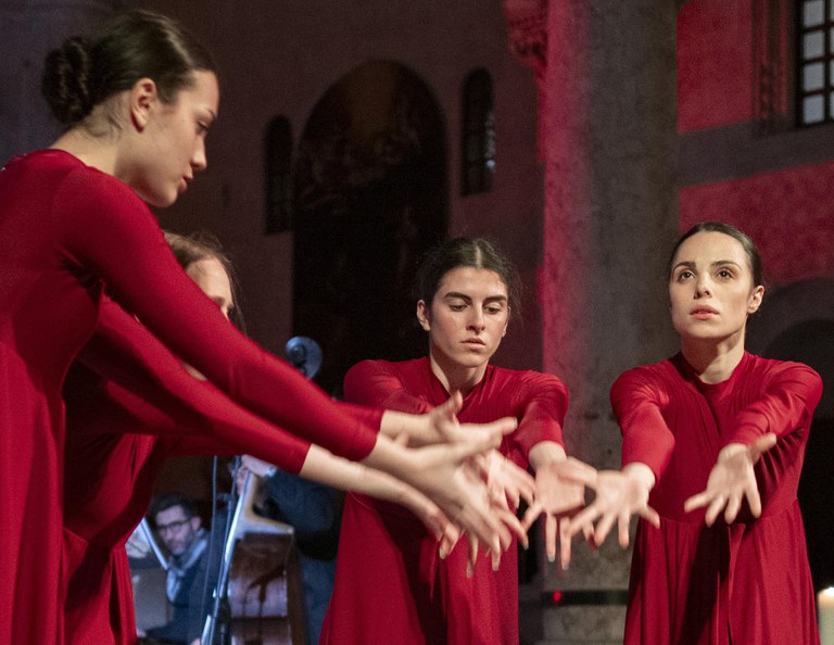 20240424 Exultet Festival 155 (Copia di NXPowerLite).jpg