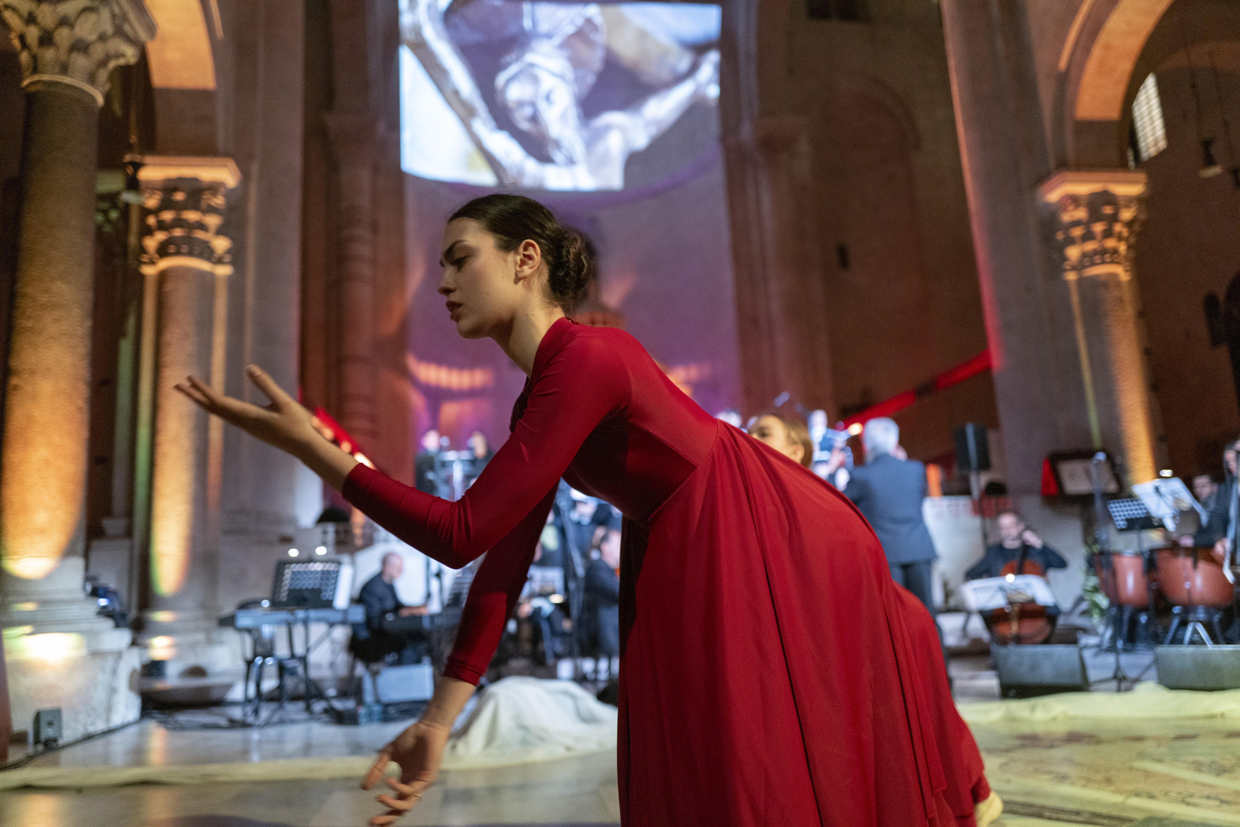 20240424 Exultet Festival 157 (Copia di NXPowerLite).jpg