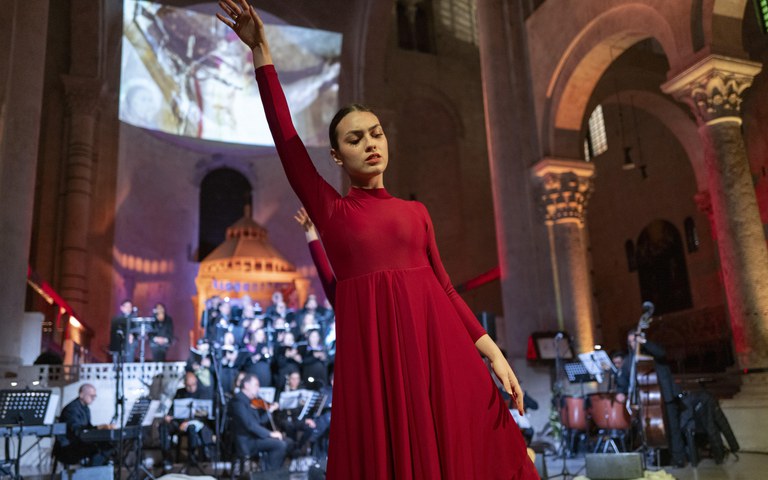 20240424 Exultet Festival 160 (Copia di NXPowerLite).jpg