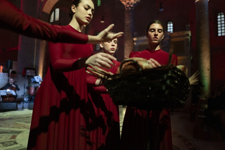 20240424 Exultet Festival 172 (Copia di NXPowerLite).jpg