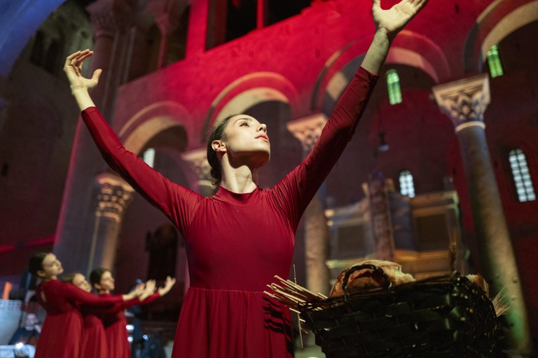 20240424 Exultet Festival 177 (Copia di NXPowerLite).jpg