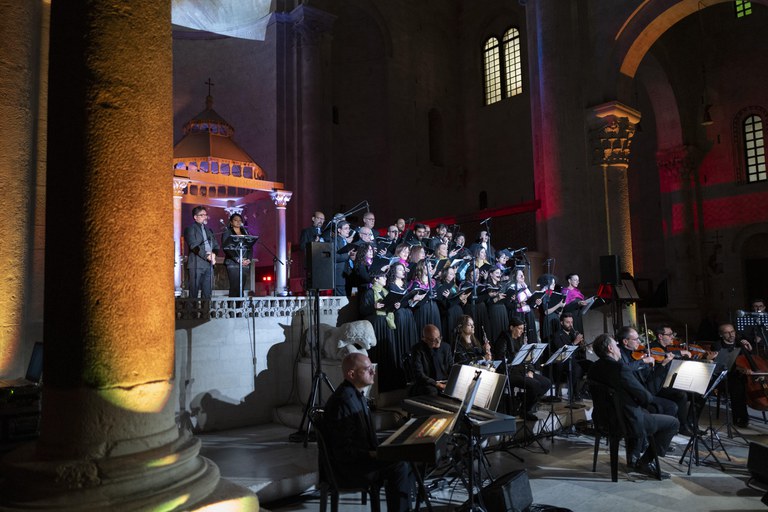 20240424 Exultet Festival 180 (Copia di NXPowerLite).jpg