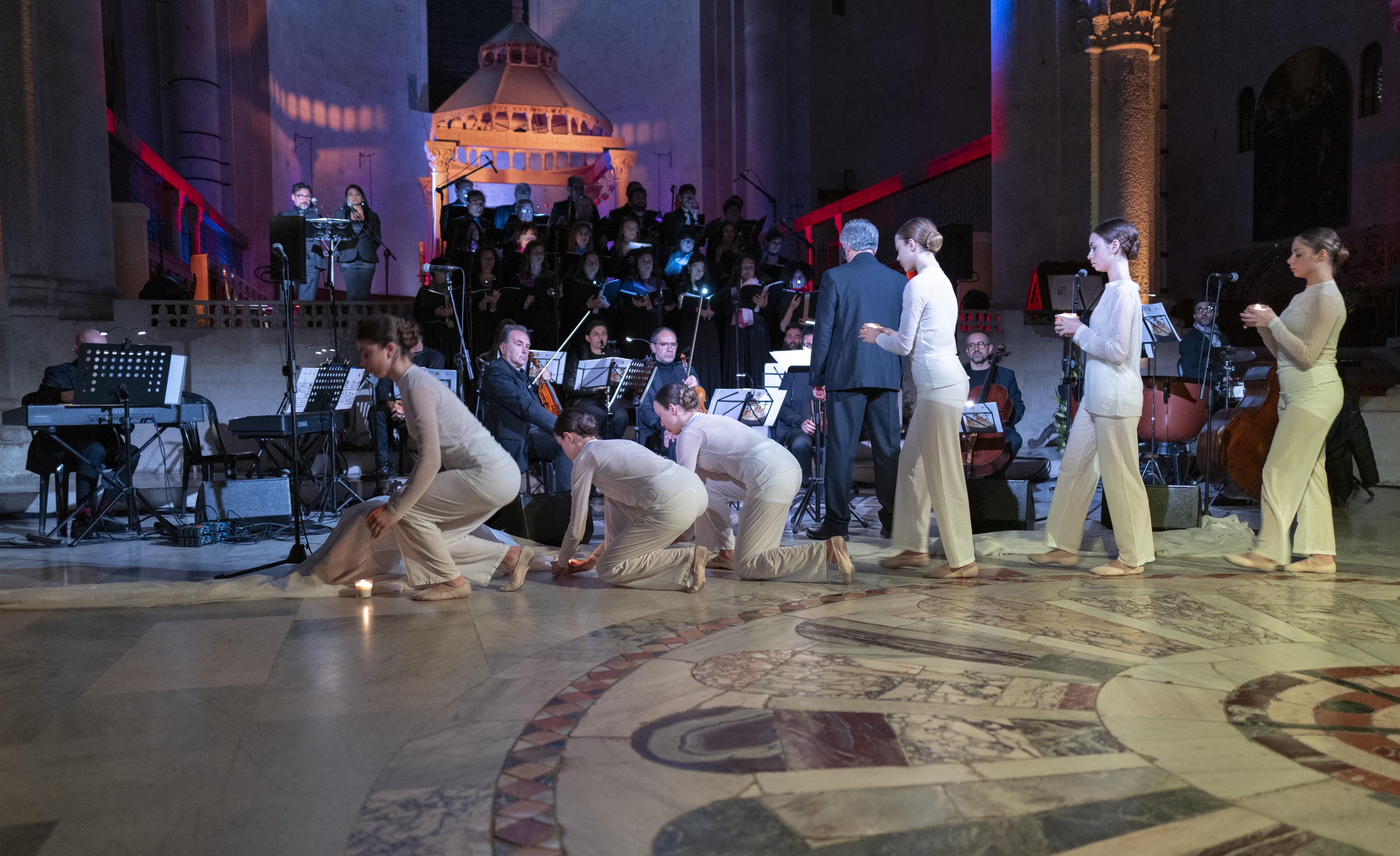 20240424 Exultet Festival 188 (Copia di NXPowerLite).jpg