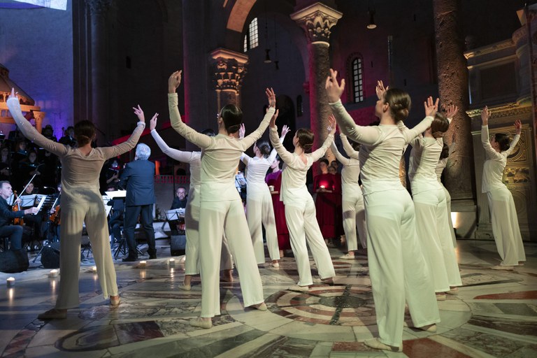 20240424 Exultet Festival 206 (Copia di NXPowerLite).jpg