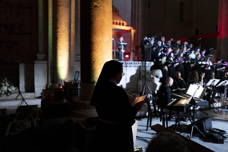 20240424 Exultet Festival 209 (Copia di NXPowerLite).jpg