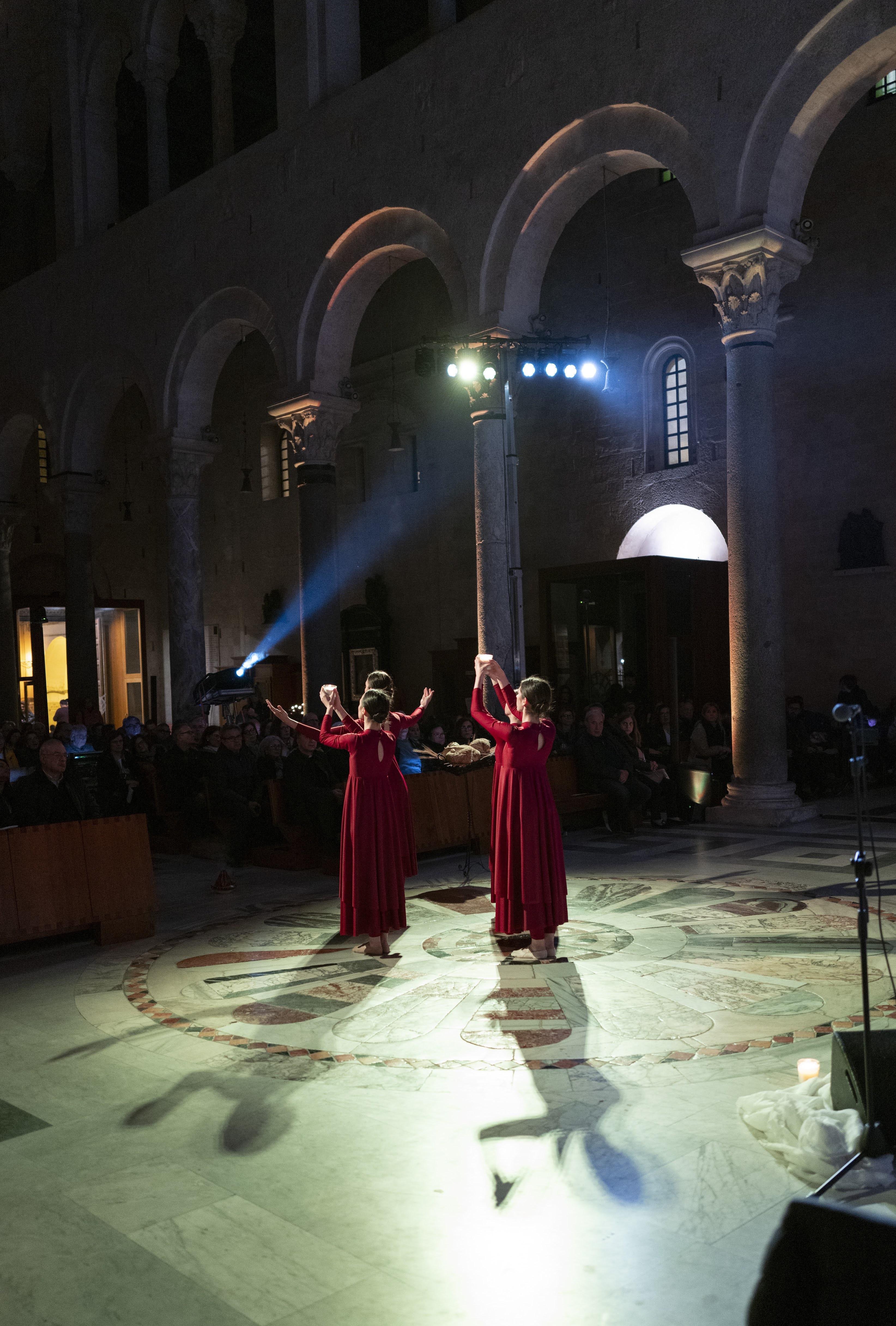 20240424 Exultet Festival 224 (Copia di NXPowerLite).jpg