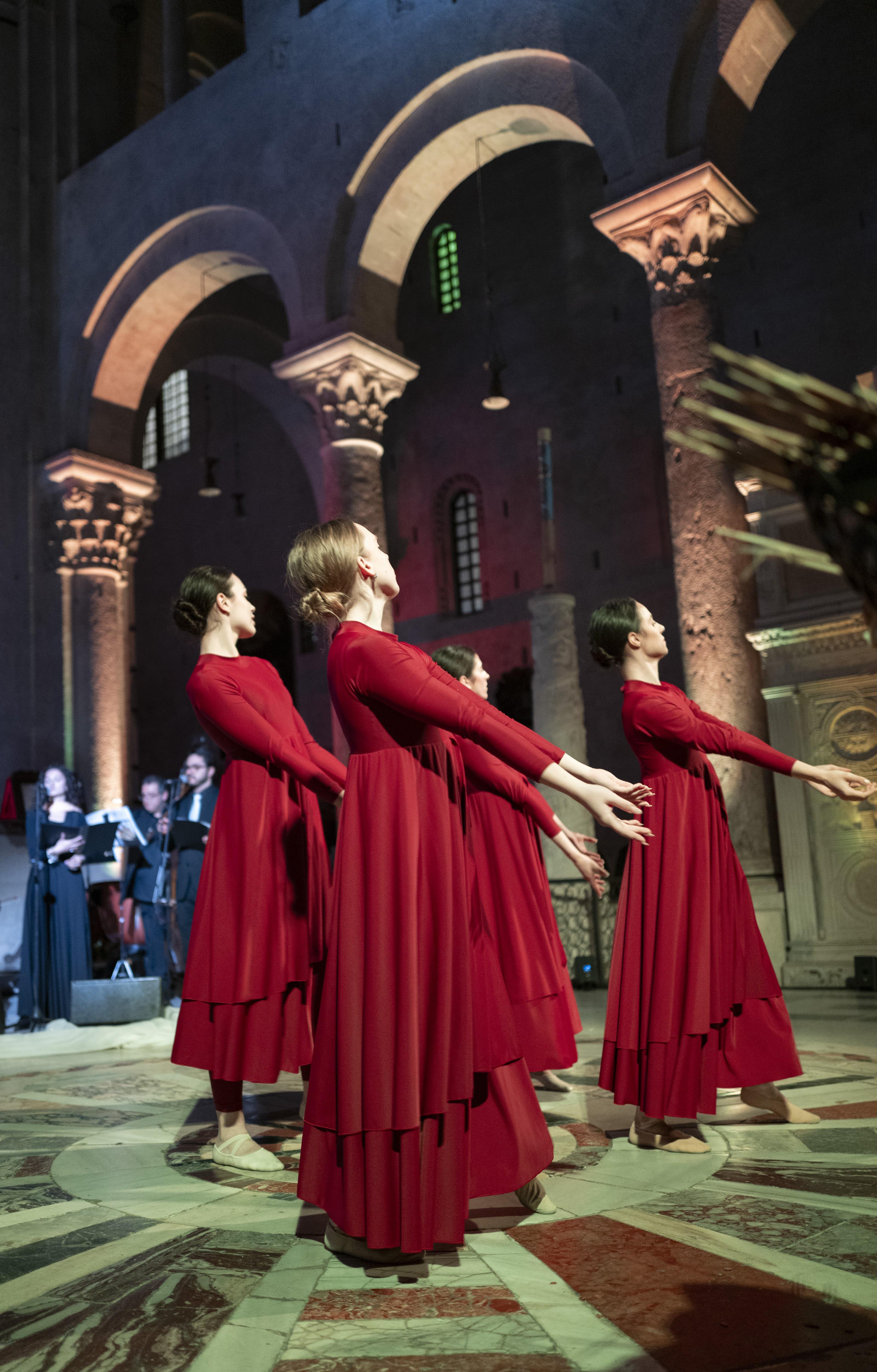 20240424 Exultet Festival 246 (Copia di NXPowerLite).jpg