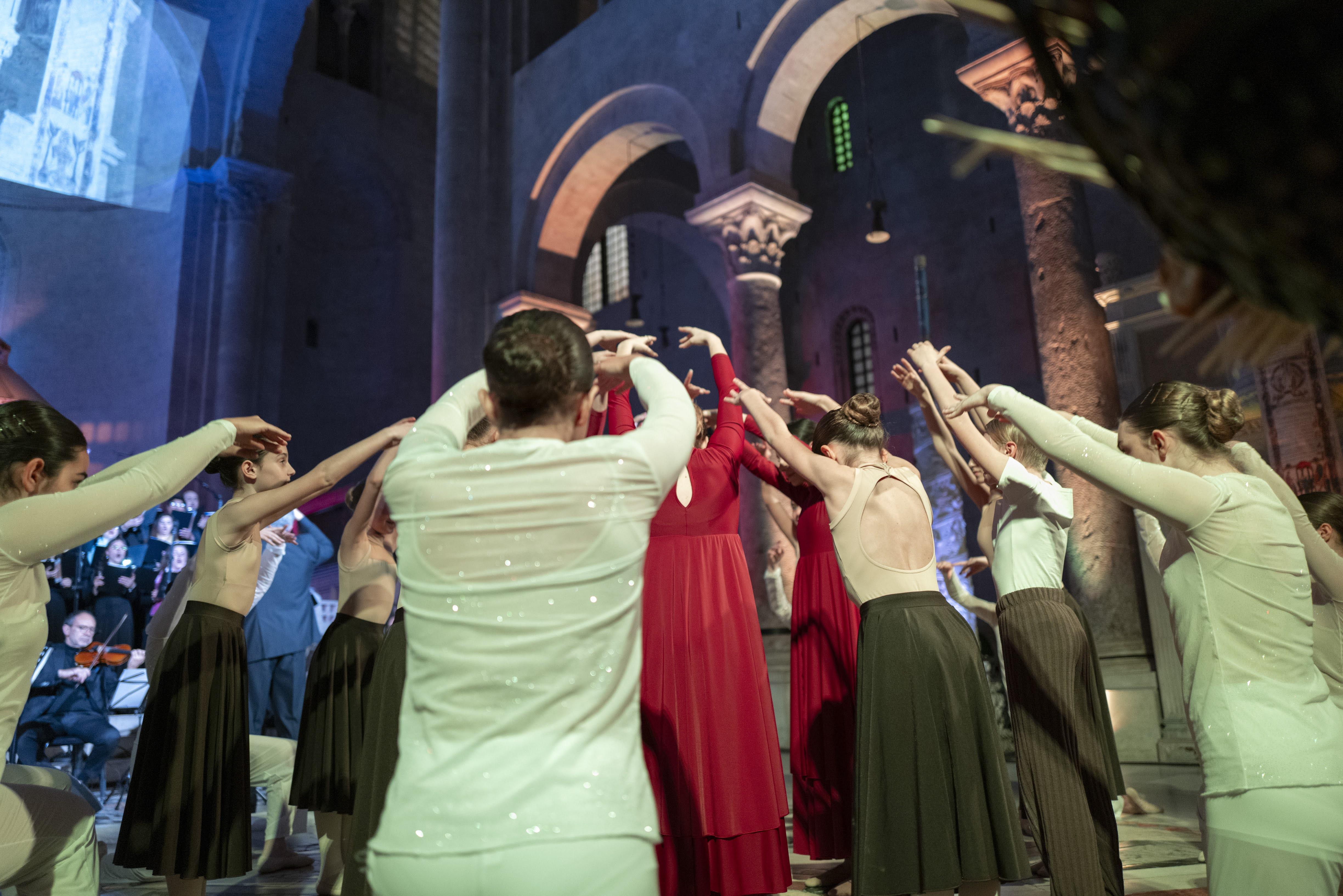 20240424 Exultet Festival 254 (Copia di NXPowerLite).jpg