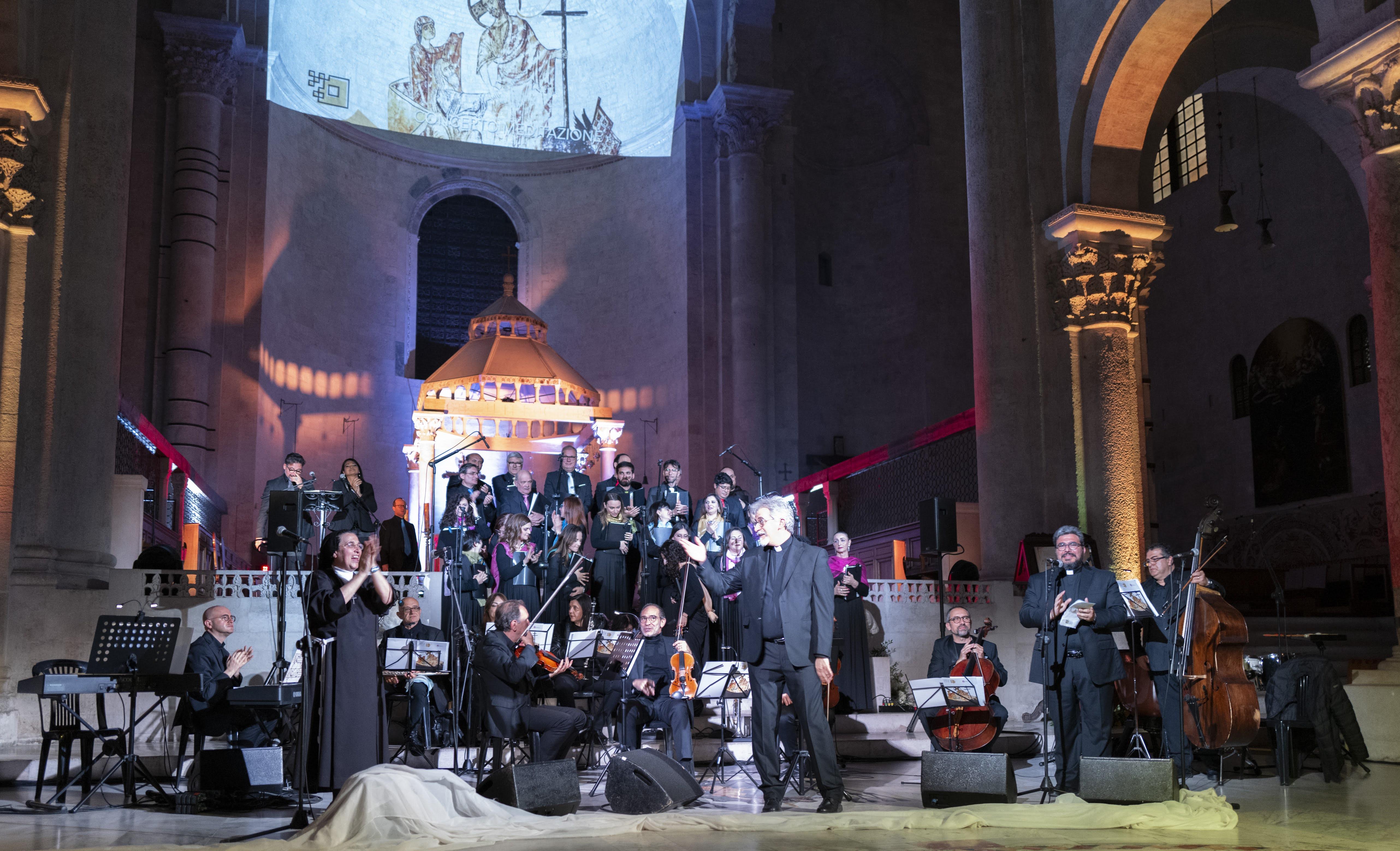 20240424 Exultet Festival 258 (Copia di NXPowerLite).jpg