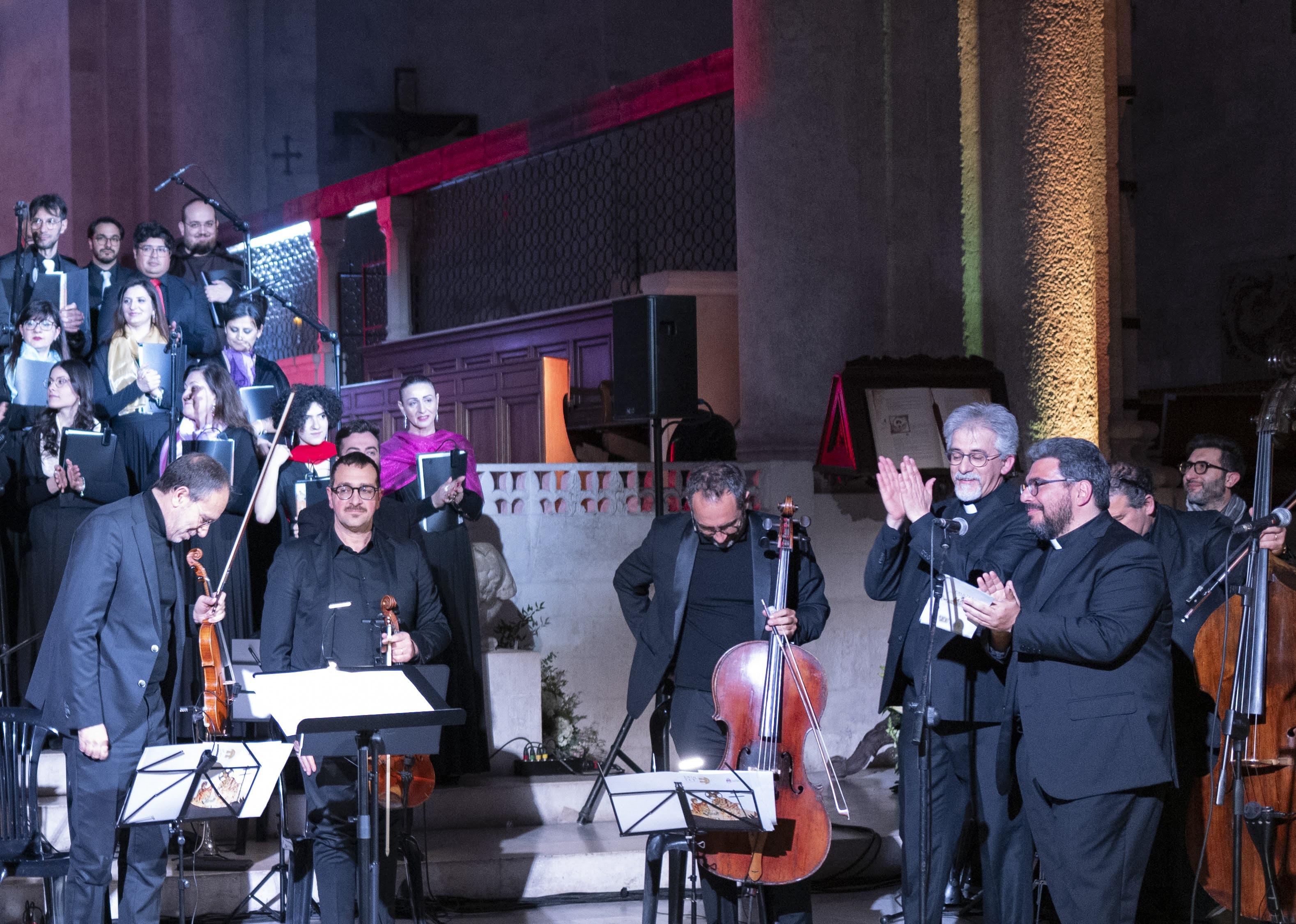 20240424 Exultet Festival 262 (Copia di NXPowerLite).jpg