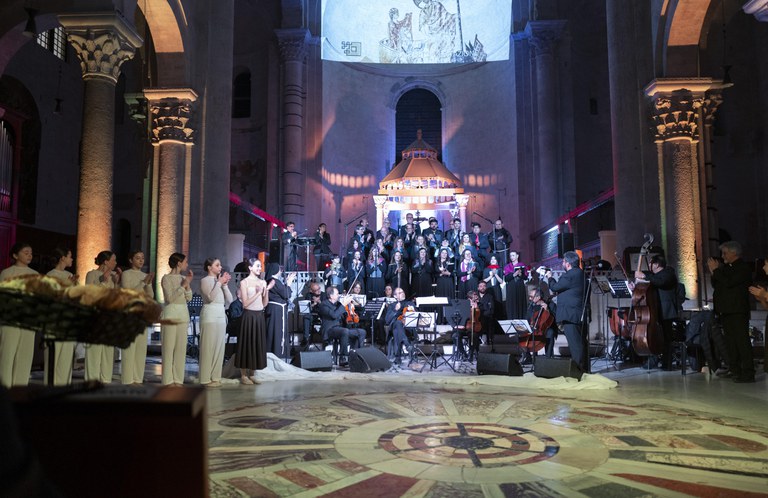 20240424 Exultet Festival 269 (Copia di NXPowerLite).jpg