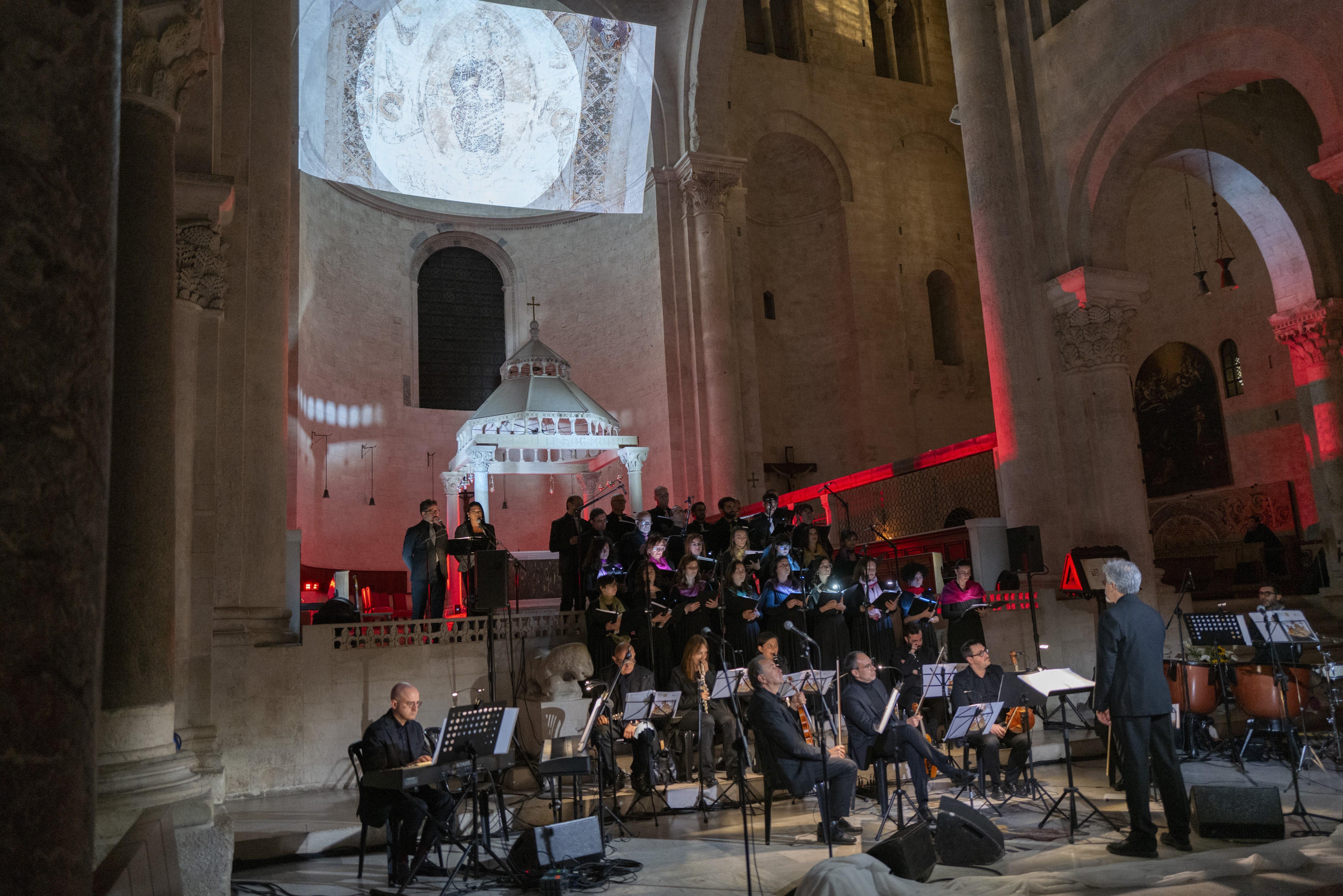 20240424 Exultet Festival 69 (Copia di NXPowerLite).jpg