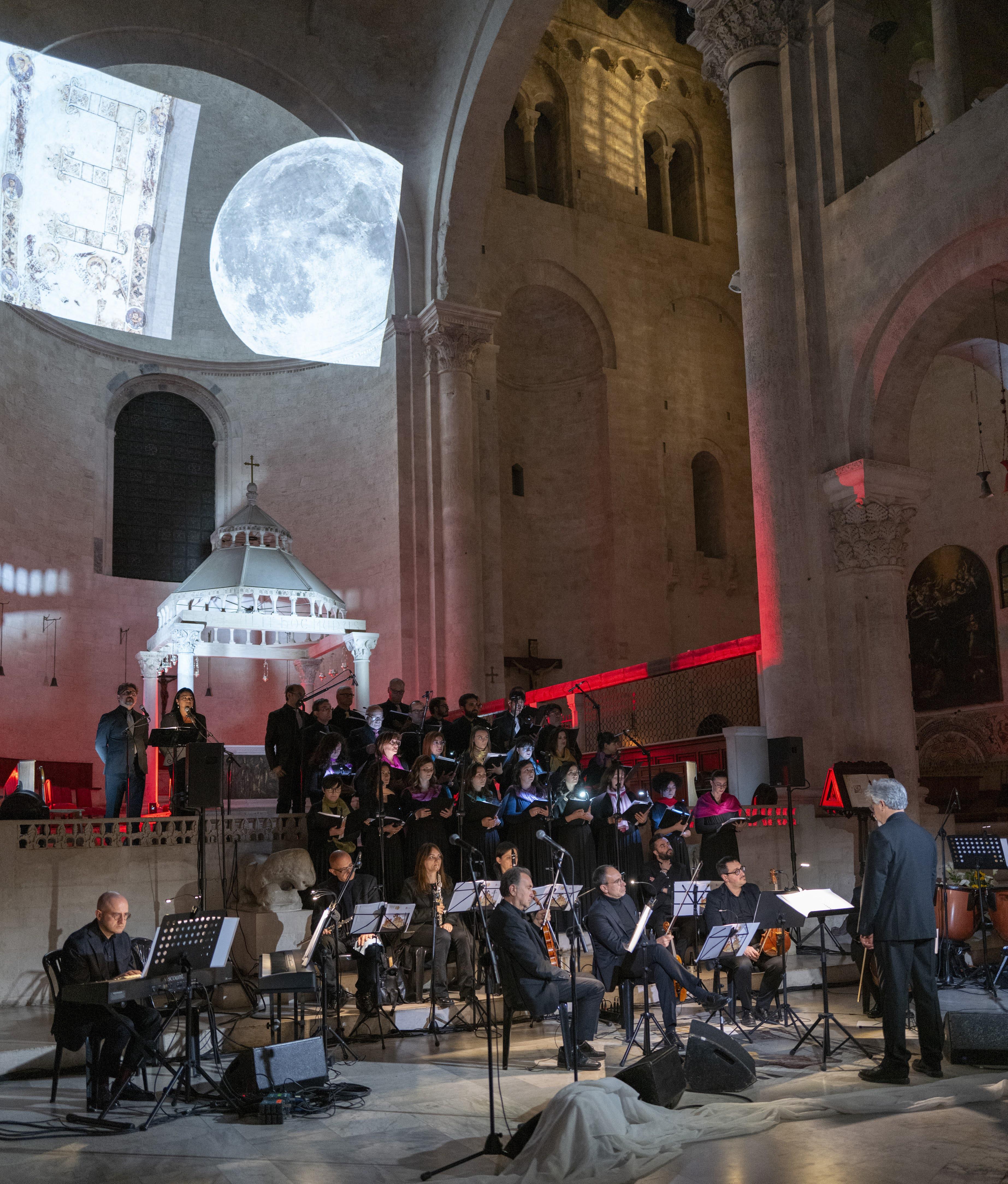 20240424 Exultet Festival 70 (Copia di NXPowerLite).jpg