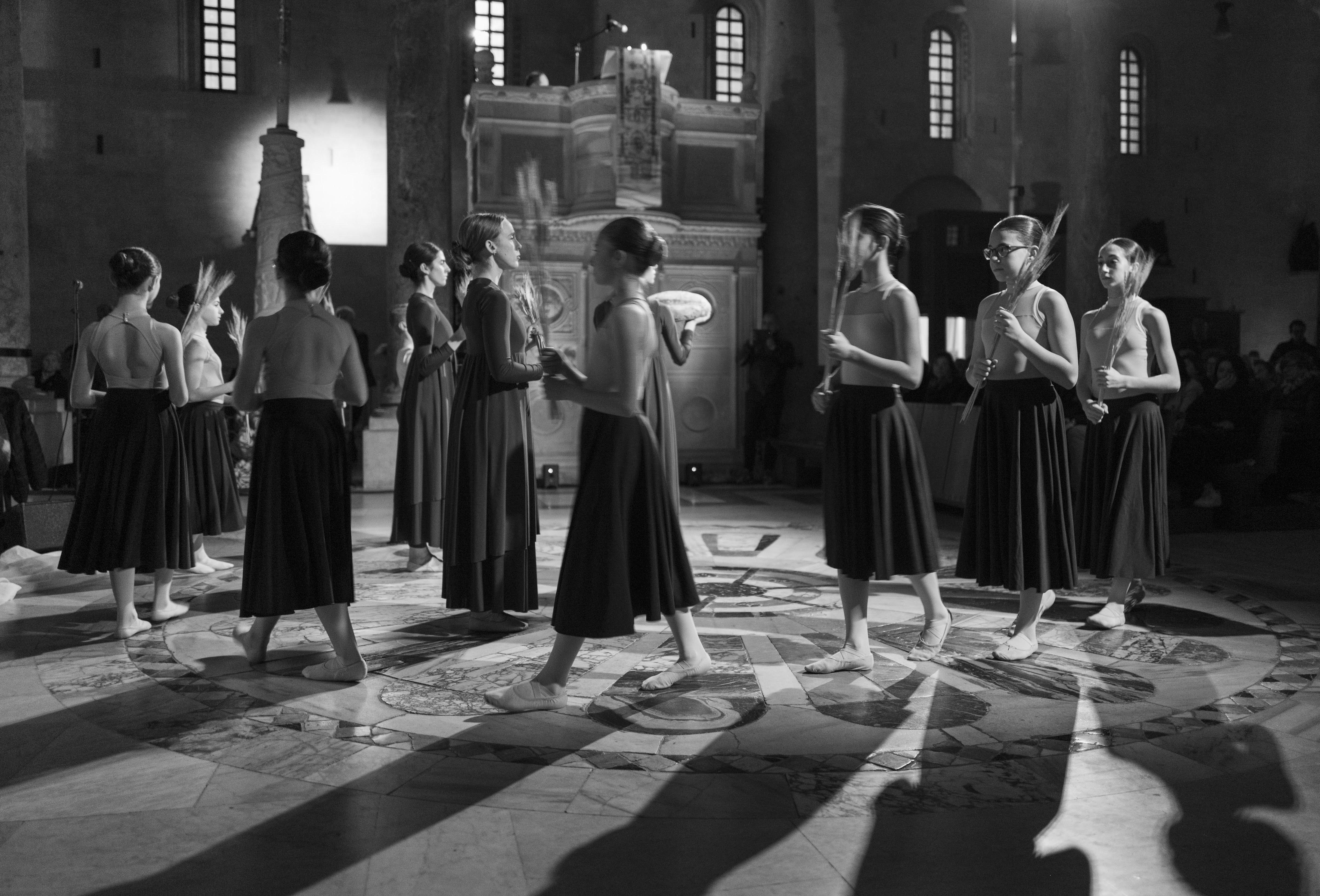 20240424 Exultet Festival 77 (Copia di NXPowerLite).jpg