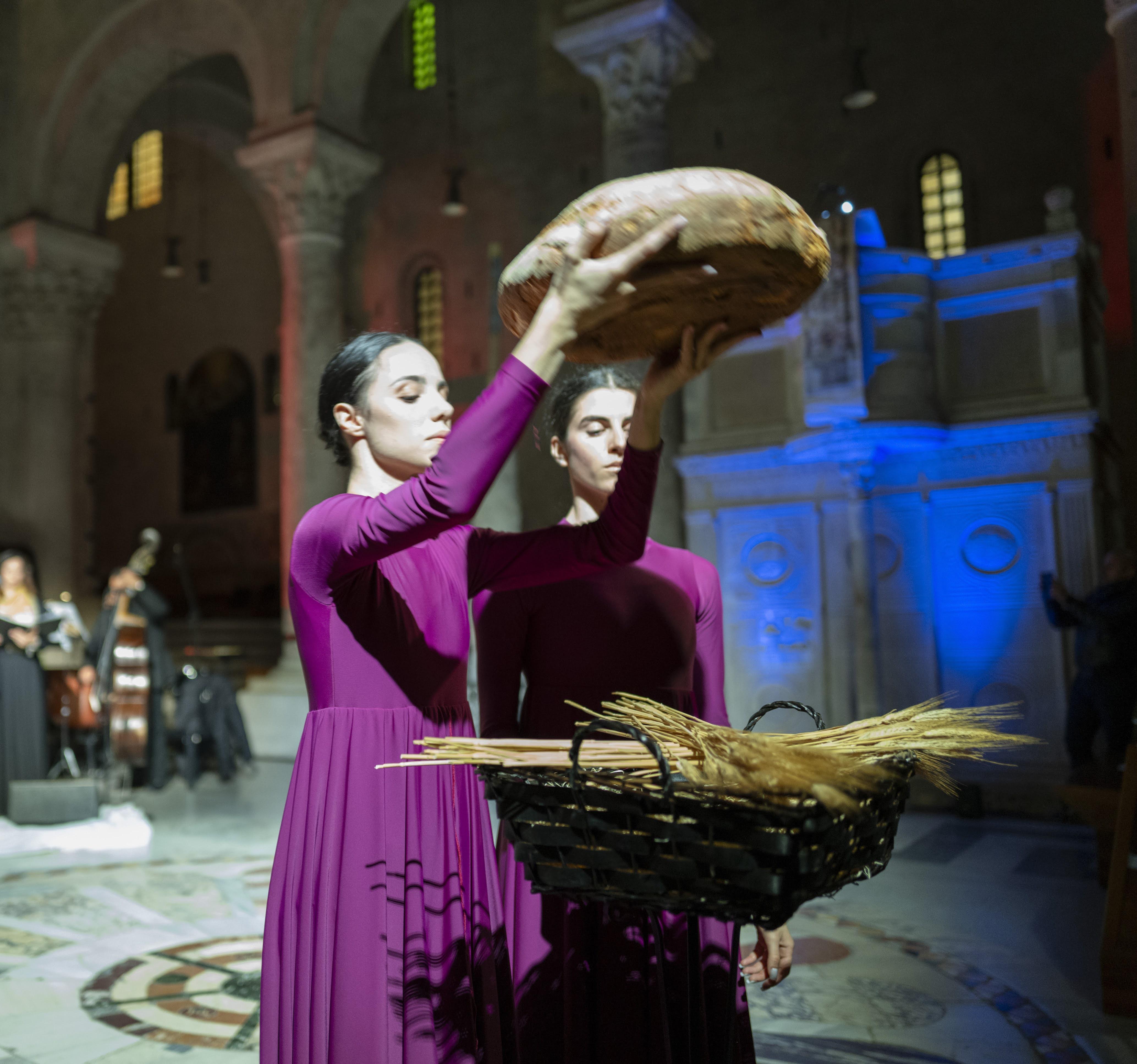 20240424 Exultet Festival 91 (Copia di NXPowerLite).jpg