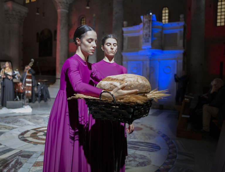 20240424 Exultet Festival 93 (Copia di NXPowerLite).jpg