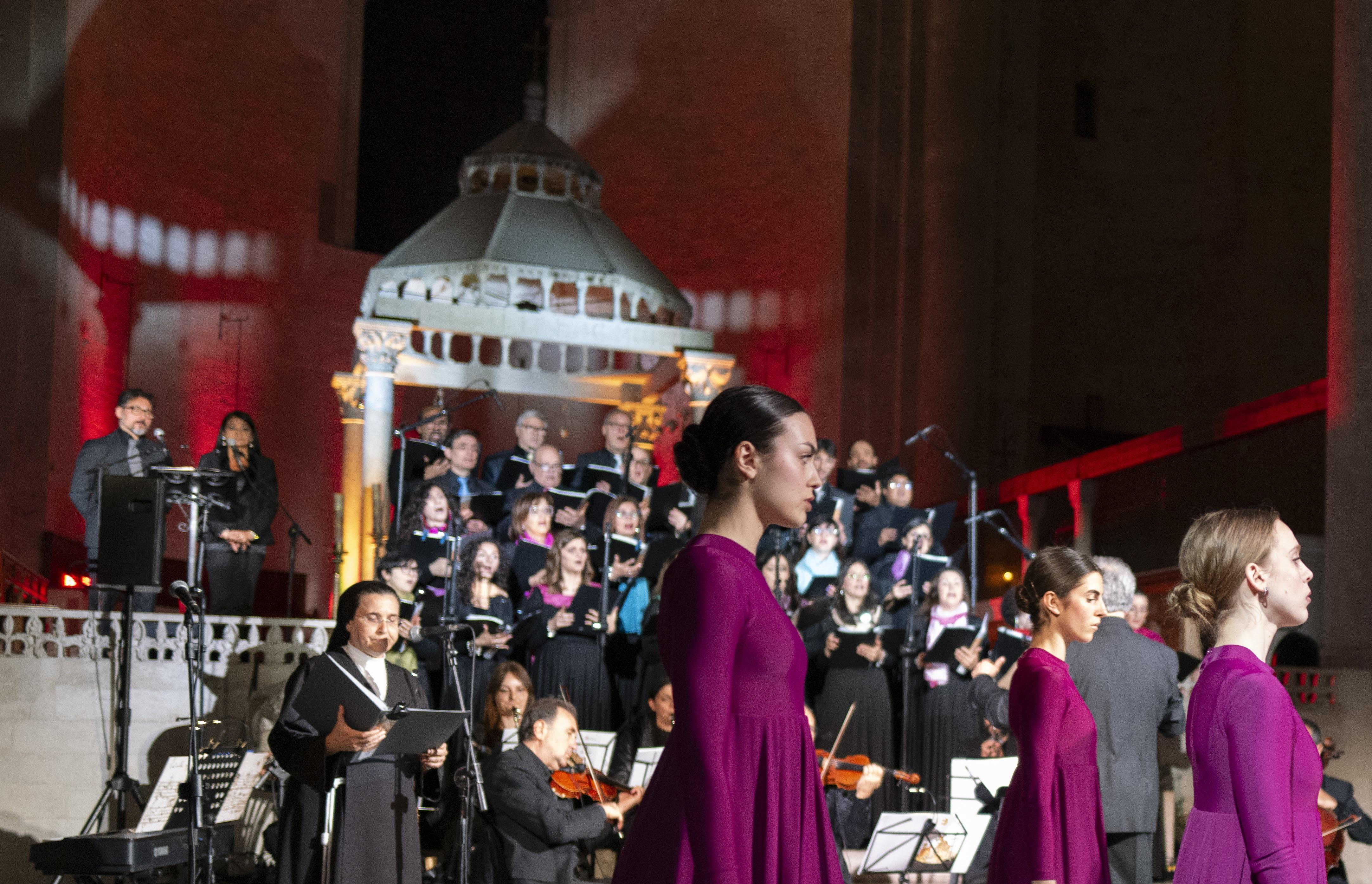 20240424 Exultet Festival 95 (Copia di NXPowerLite).jpg