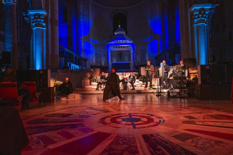 20240427 Exultet Festival 82 (Copia di NXPowerLite).jpg