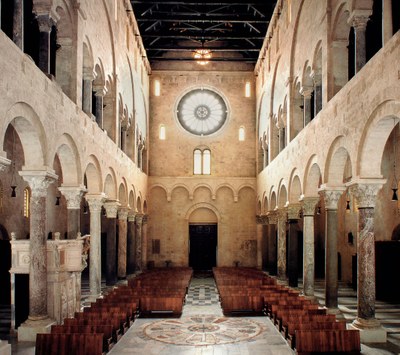 cattedrale2 bari.jpg