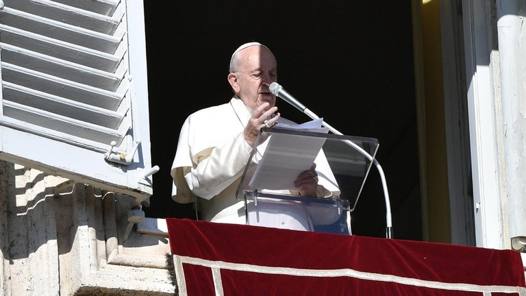 Festa della Santa Famiglia. Il Papa: genitori e figli si sostengano nell'adesione al Vangelo