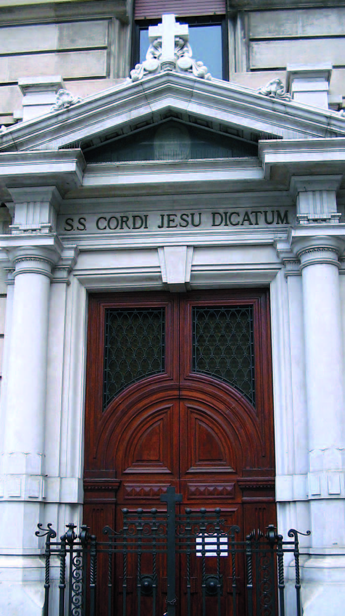 sacro cuore bari.jpg