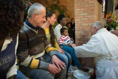 Il 2 aprile 2015 il Papa aveva lavato i piedi a 12 detenuti nel carcere romano di Rebibbia