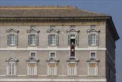 angelus-reuters-orizzontale_2930085.jpg