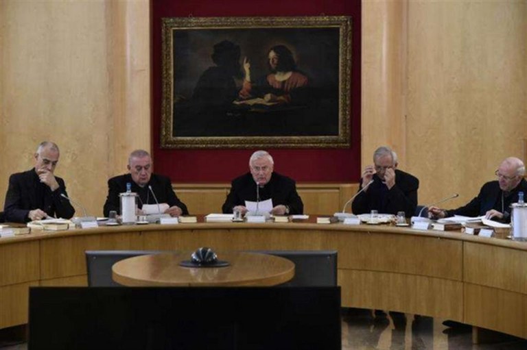 Bassetti: «Non dividiamoci sui poveri, lavoriamo insieme per l'unità del Paese»