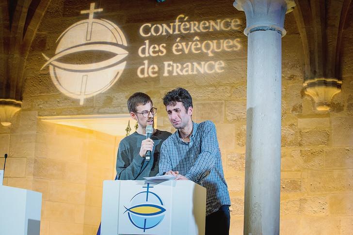 I vescovi al presidente Macron, “la grandezza di una società si misura dalla cura per i più deboli”