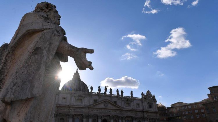 L'affaccio di Papa Leone XIV dalla Basilica di San Pietro