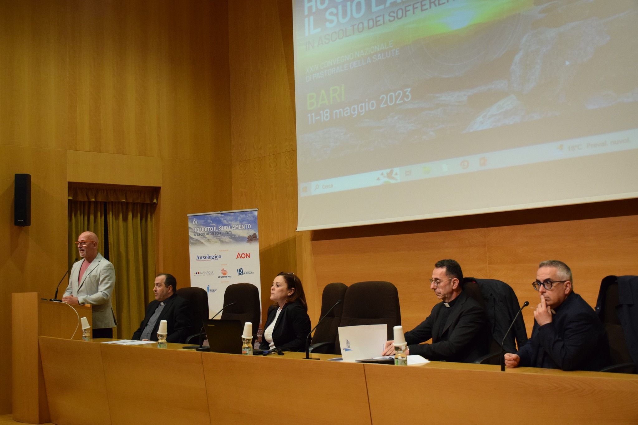 Il Ministro Straordinario della Comunione in ascolto dei sofferenti