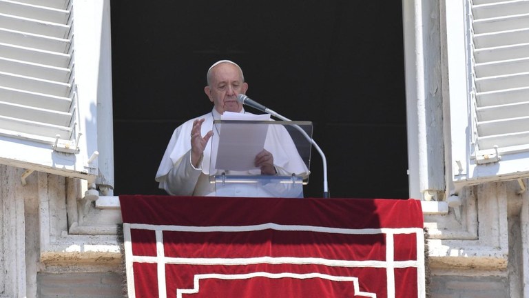 Il Papa: arroganza e violenza non spengono la testimonianza dei cristiani