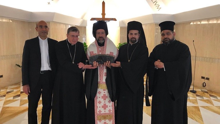 Il Papa dona una reliquia di San Pietro a Bartolomeo
