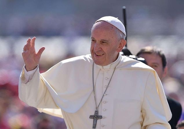 Il Papa: «La Parola di Dio ben letta e ben spiegata è un diritto dei fedeli»
