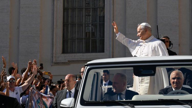 Papa Leone XIV durante l'udienza generale