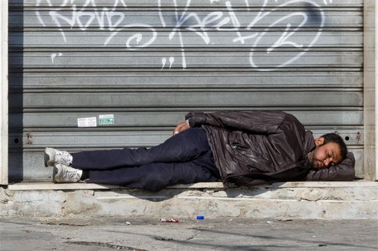 Il rapporto. La Caritas: i giovani sono più poveri dei loro genitori
