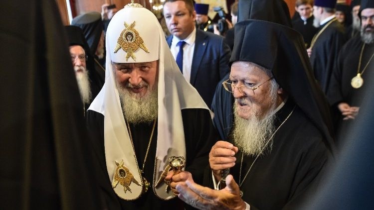L'incontro tra Bartolomeo e Kirill (AFP or licensors)