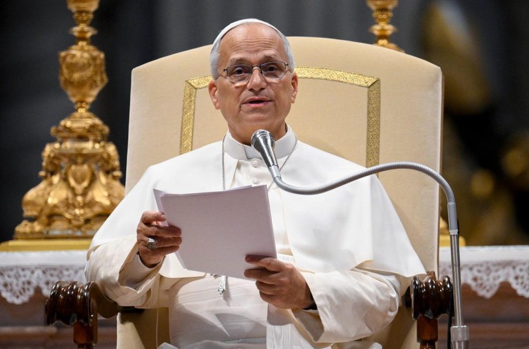 Leone XIV: fondamentale la Messa domenicale, partecipi anche chi lavora