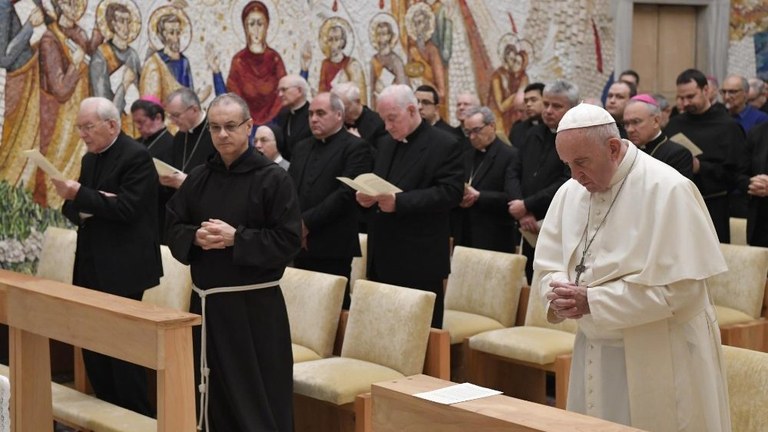 Padre Cantalamessa: chi imita Maria mette in pratica la Parola di Dio