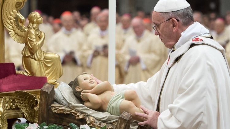Papa Francesco, Messa notte di Natale 2013 (@Vatican Media)