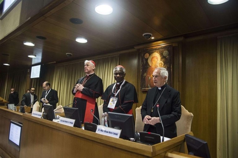 Da sinistra Gerhard Ludwig Muller, Peter Turkson e Silvano Maria Tomasi
